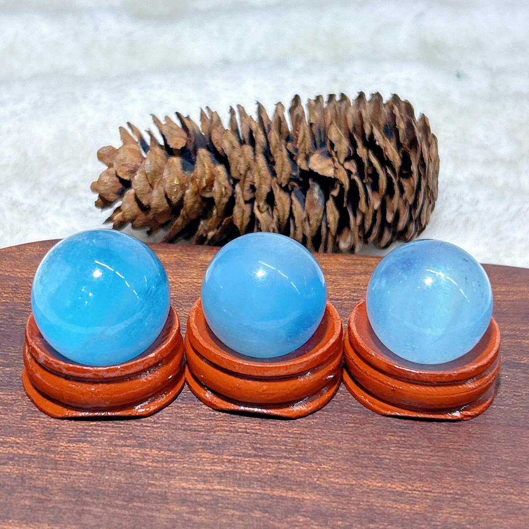 Blue Aqua Marine Spheres